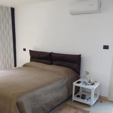 Attico Vista Mare Cvg37 *