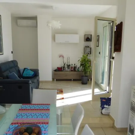 Attico Vista Mare Cvg37 Appartamento *