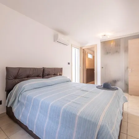 Attico Vista Mare Cvg37 Apartment